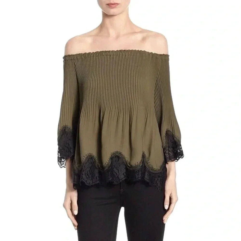 DELFI COLLECTIVE Samantha Lace Trim Cold Shoulder Olive Green Top Women Size XS